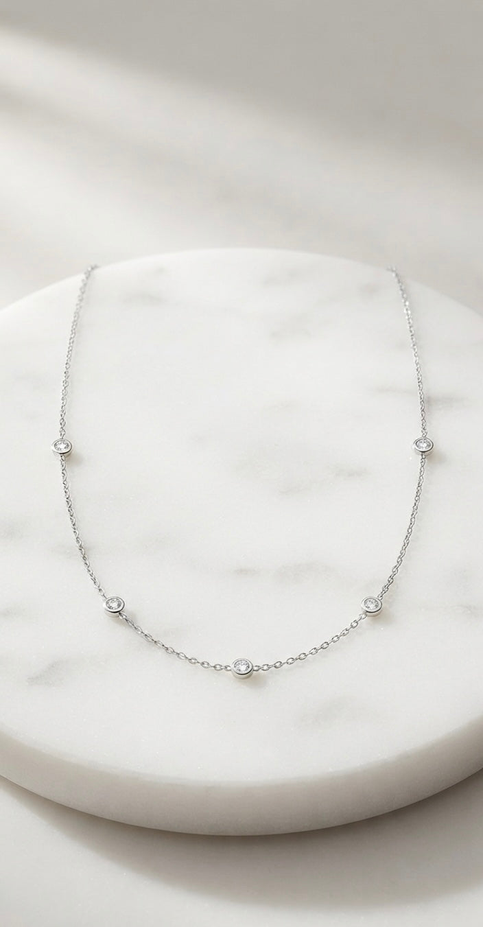 Collier minimaliste